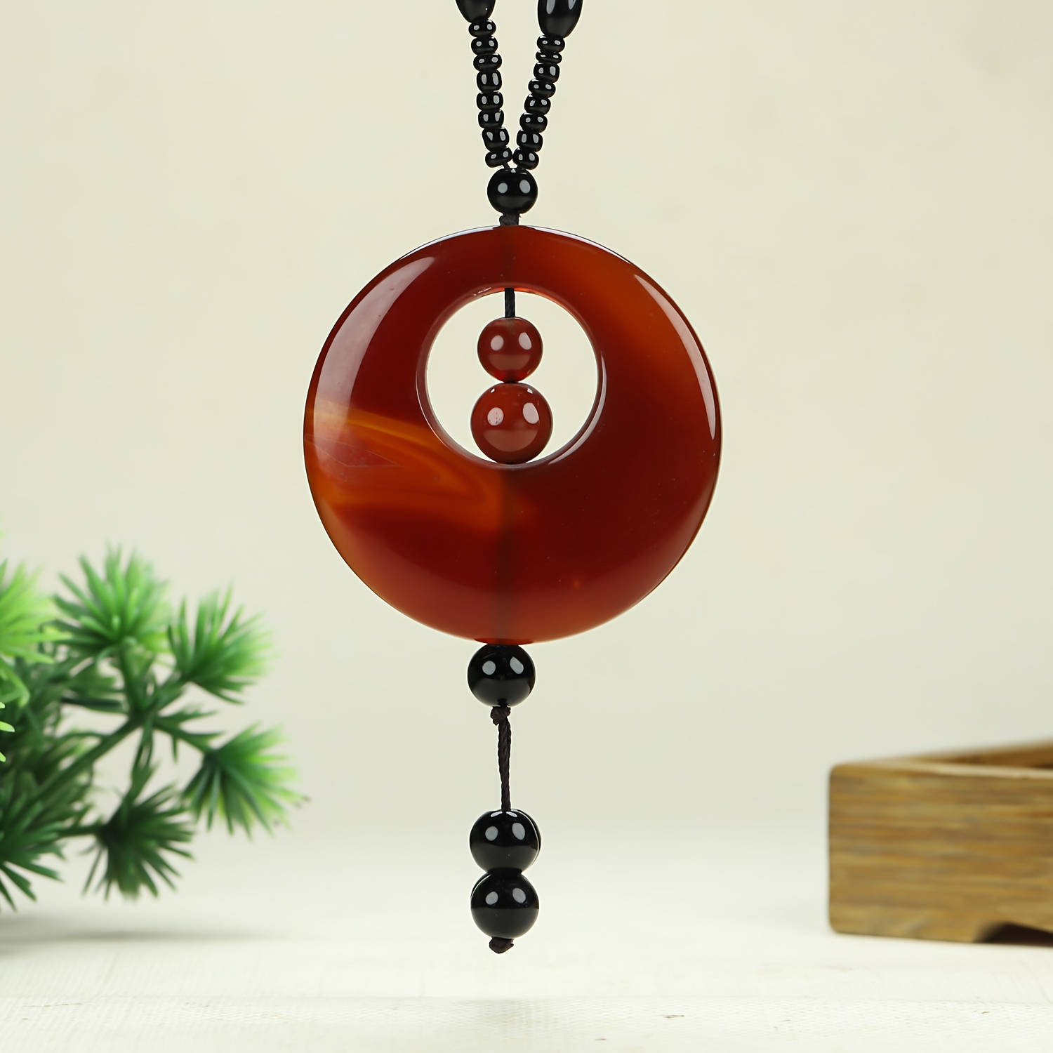 Natural Red Agate Concentric Circle Pendant Necklace, Unisex